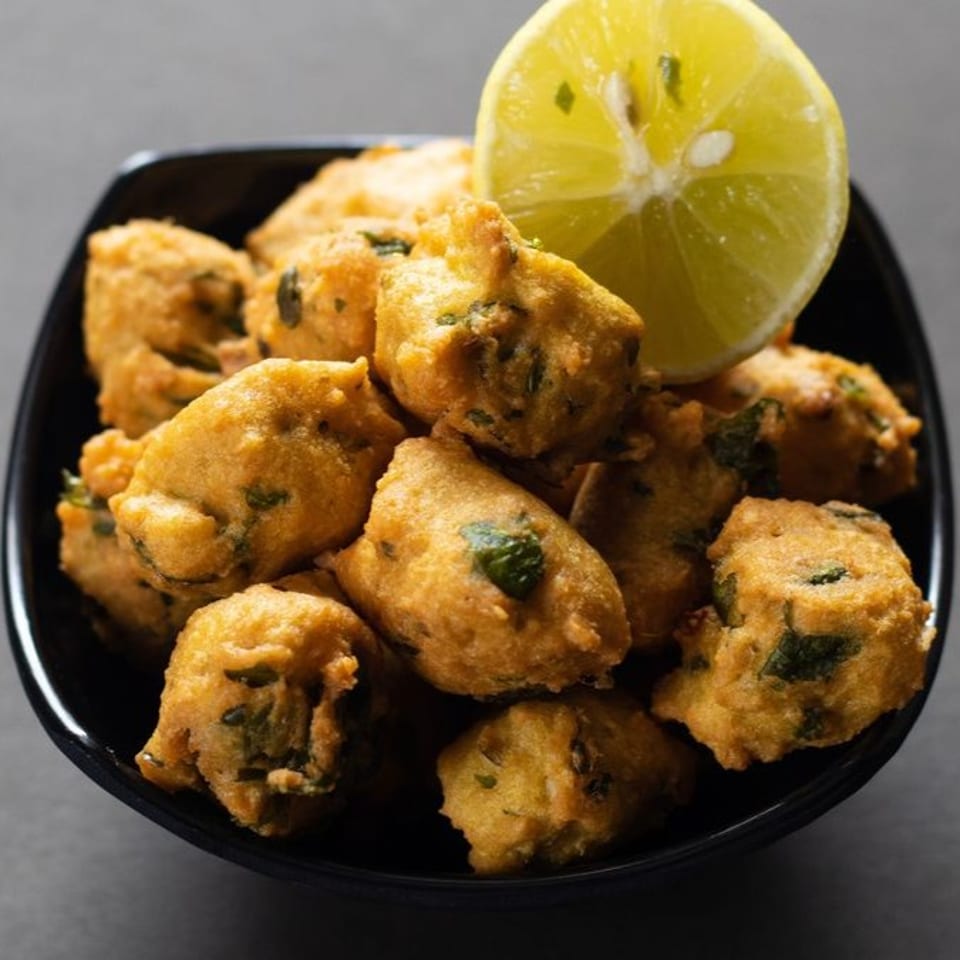 Savor Our Crispy Pakora