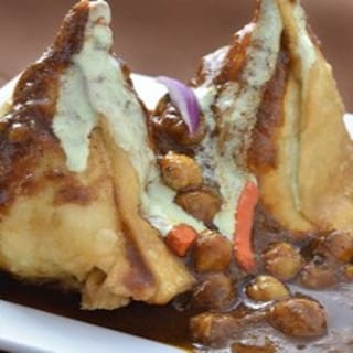 18. Chicken Samosa Chaat